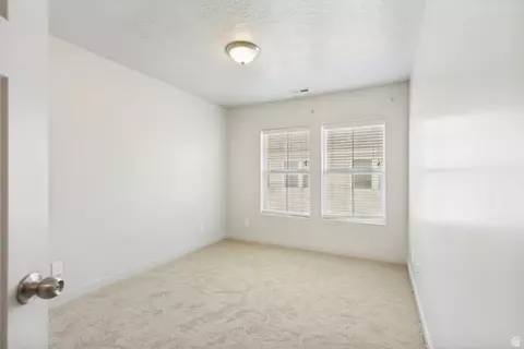 665 E 380 N, Vineyard, UT 84059 photo 16