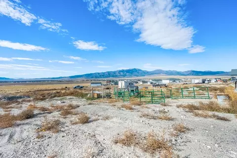 Exterior - 6291 N Glenmar Way E, Eagle Mountain, UT 84005 photo 11 of 11