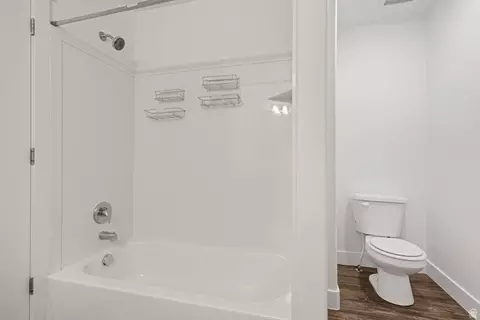 Bath - 7199 N Brook Rdg, Eagle Mountain, UT 84005 photo 5 of 5