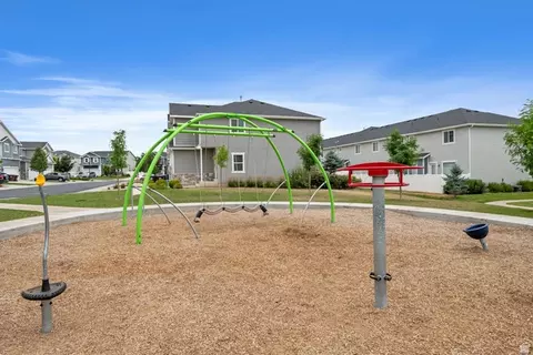 Exterior - 7199 N Brook Rdg, Eagle Mountain, UT 84005 photo 6 of 6