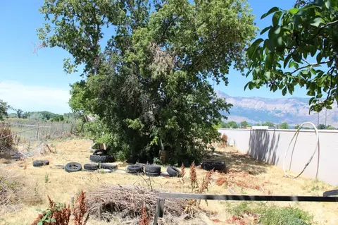 268 W North St, Harrisville, UT 84404 photo 7