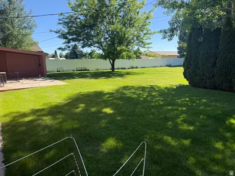 228 S 300 E, Preston, ID 83263 photo 6