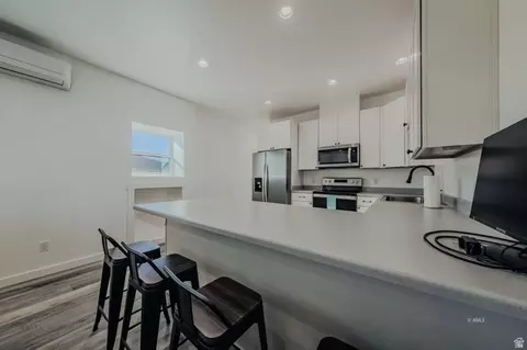 Kitchen - 235 S Copper Rd, Kanab, UT 84741 photo 1 of 1