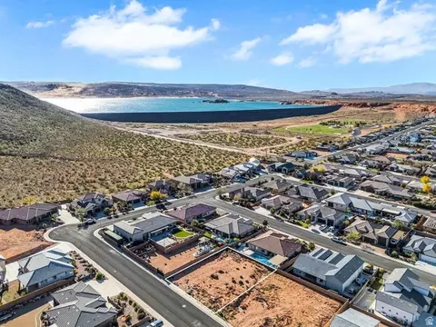 2864 S 3250 W, Hurricane, UT 84737