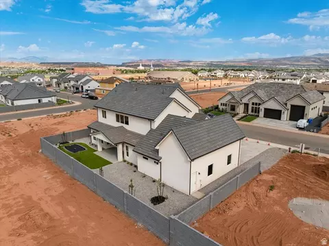 View/Area - 426 E Forrest Paddock Dr, Washington, UT 84780 photo 1 of 2