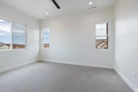 Bedroom - 426 E Forrest Paddock Dr, Washington, UT 84780 photo 9 of 11