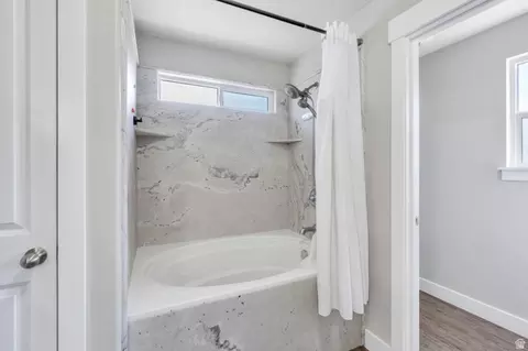 2104 E Weeping Cherry Ln, Eagle Mountain, UT 84005 photo 17