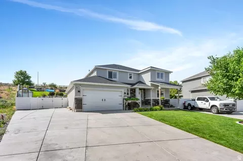 2104 E Weeping Cherry Ln, Eagle Mountain, UT 84005 photo 51