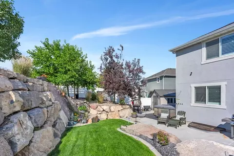 2104 E Weeping Cherry Ln, Eagle Mountain, UT 84005 photo 45