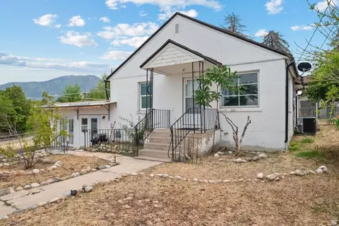 864 E 100 S, Payson, UT 84651 photo 2