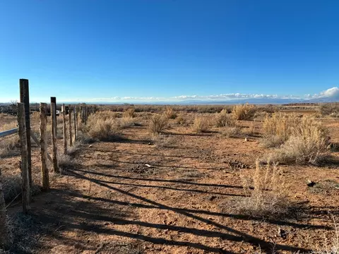 9813 E 4000 S, Lapoint, UT 84039 photo 5