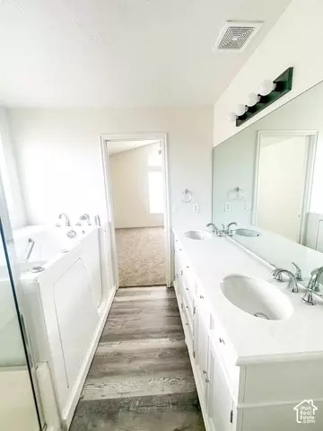 Bath - 705 N 310 E, Tooele, UT 84074 photo 8 of 9