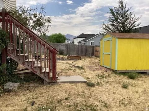 Exterior - 705 N 310 E, Tooele, UT 84074 photo 3 of 3