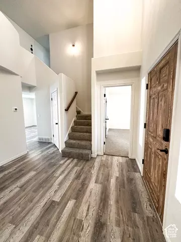 Entry Way - 705 N 310 E, Tooele, UT 84074 photo 5 of 16