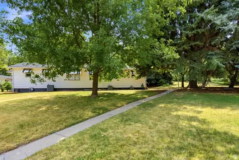 965 39th St, South Ogden, UT 84403
