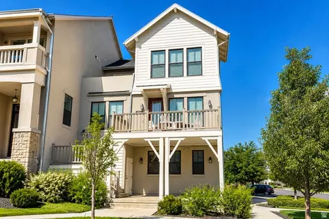 10561 S Boathouse Cir, South Jordan, UT 84095
