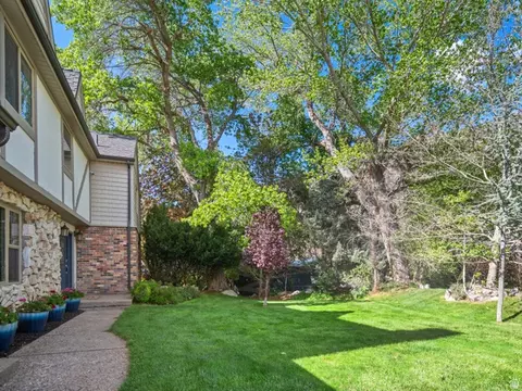 Exterior - 6069 S 2900 E, Uintah, UT 84403 photo 16 of 47