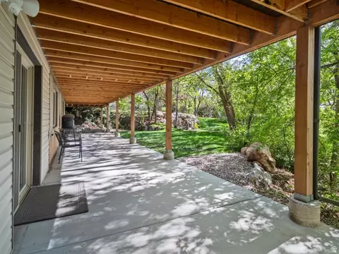 Exterior - 6069 S 2900 E, Uintah, UT 84403 photo 31 of 47
