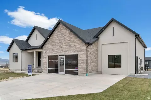 Exterior - 1346 N 1275 E #12, Logan, UT 84341 photo 3 of 5