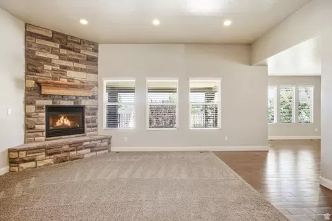 Living - 417 E 930 S, Nephi, UT 84648 photo 2 of 6