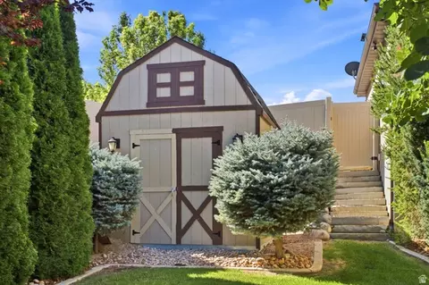 Exterior - 417 E 930 S, Nephi, UT 84648 photo 11 of 16