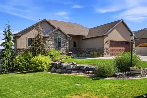 Exterior - 417 E 930 S, Nephi, UT 84648 photo 1 of 16
