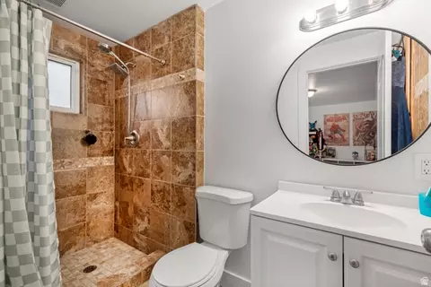 Bath - 512 N 100 E, Tooele, UT 84074 photo 2 of 2