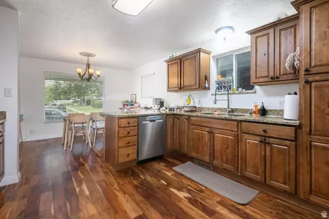 Kitchen - 173 E 1050 N, Bountiful, UT 84010 photo 1 of 5