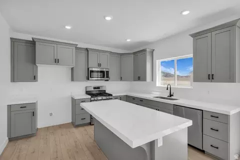 Kitchen - 1602 E Rainbow Bridge Dr #LOT EAGLE, Eagle Mountain, UT 84005 photo 1 of 1