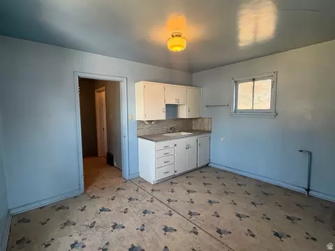 Kitchen - 151 S Roosevelt, Helper, UT 84526 photo 3 of 3