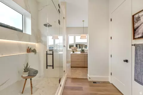 Bath - 1342 N 750 E #10, Orem, UT 84097 photo 3 of 6