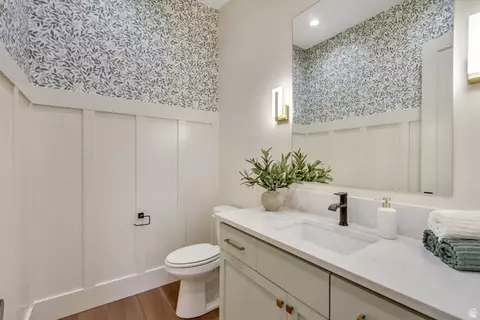 Bath - 1342 N 750 E #10, Orem, UT 84097 photo 1 of 6