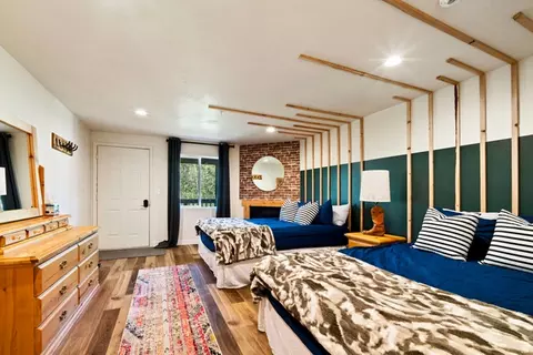 Bedroom - 17017 Ant Flat Rd, Avon, UT 84328 photo 6 of 24