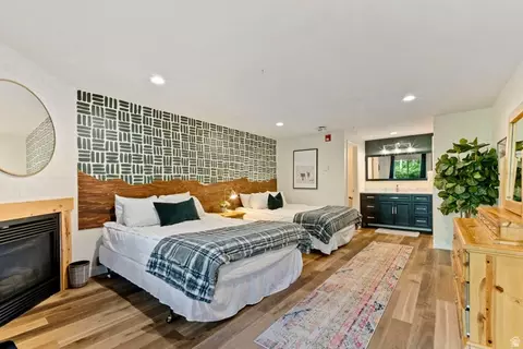 Bedroom - 17017 Ant Flat Rd, Avon, UT 84328 photo 1 of 24