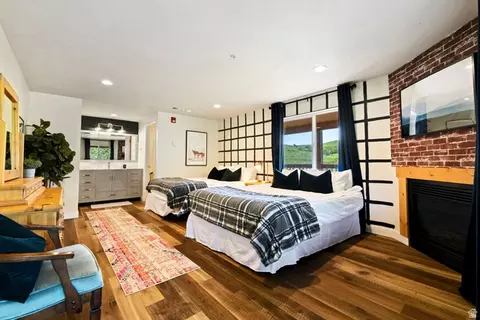 Bedroom - 17017 Ant Flat Rd, Avon, UT 84328 photo 3 of 24