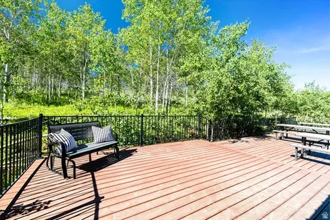 Exterior - 17017 Ant Flat Rd, Avon, UT 84328 photo 5 of 9