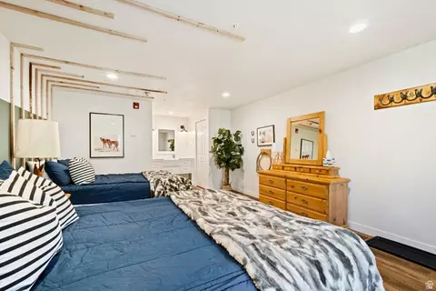 Bedroom - 17017 Ant Flat Rd, Avon, UT 84328 photo 7 of 24
