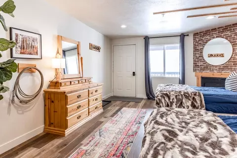 Bedroom - 17017 Ant Flat Rd, Avon, UT 84328 photo 23 of 24