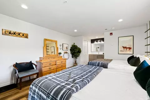 Bedroom - 17017 Ant Flat Rd, Avon, UT 84328 photo 12 of 24