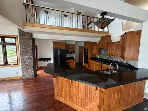 Kitchen - 1567 Aspen Dr, Logan, UT 84341 photo 1 of 2