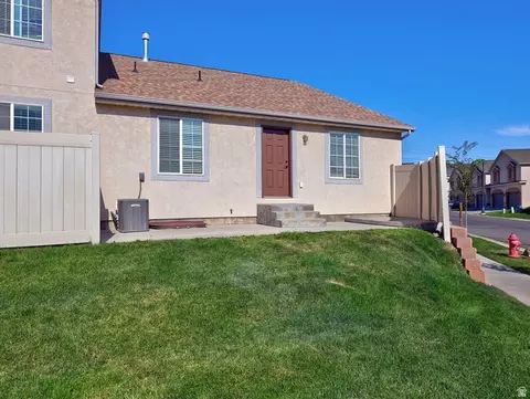 Exterior - 1107 S 2880 E #184, Spanish Fork, UT 84660 photo 3 of 7