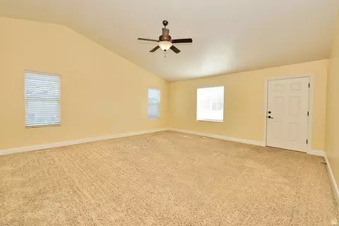 Living - 1107 S 2880 E #184, Spanish Fork, UT 84660 photo 2 of 5