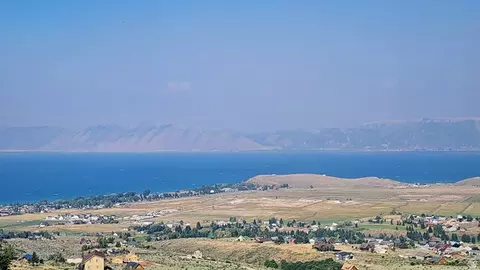 2834 S Sweetwater Pkwy, Garden City, UT 84028