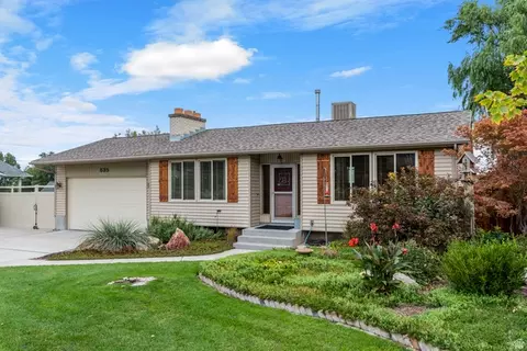835 E Canyon Breeze Ln, Draper, UT 84020