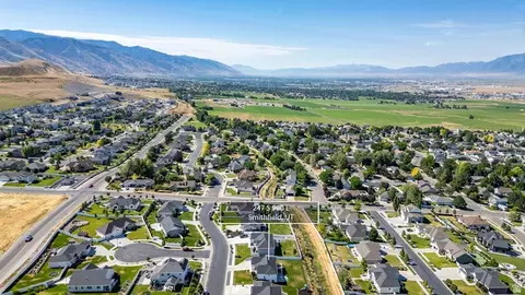 View/Area - 247 S 980 E, Smithfield, UT 84335 photo 8 of 9