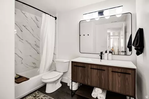 Bath - 247 S 980 E, Smithfield, UT 84335 photo 5 of 5