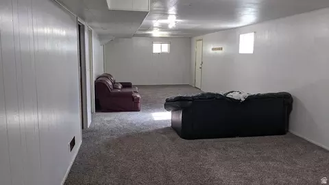 Living - 704 S Orchard Dr, Bountiful, UT 84010 photo 11 of 11