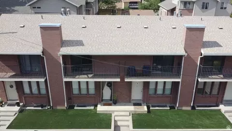 Other - 704 S Orchard Dr, Bountiful, UT 84010 photo 2 of 32