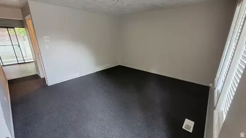 Living - 704 S Orchard Dr, Bountiful, UT 84010 photo 6 of 11
