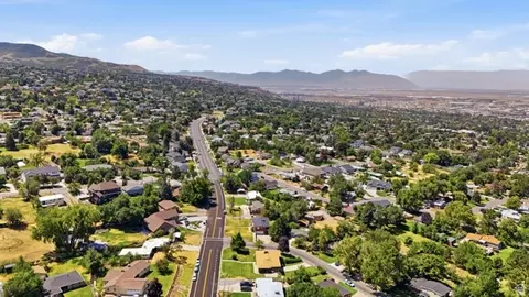 View/Area - 3016 S Davis Blvd, Bountiful, UT 84010 photo 3 of 6